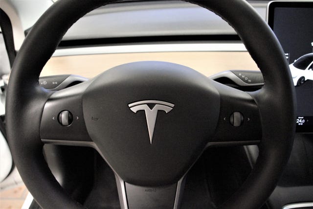 2021 TESLA MODEL 3 - 18