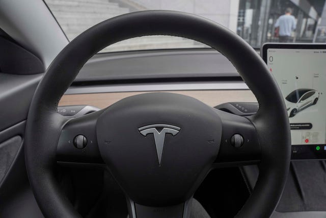 2021 TESLA MODEL 3 - 10
