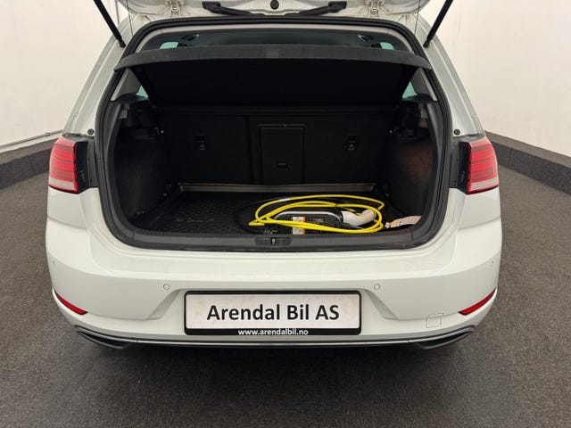 2019 VOLKSWAGEN GOLF - 11