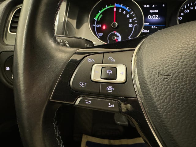 2019 VOLKSWAGEN GOLF - 14