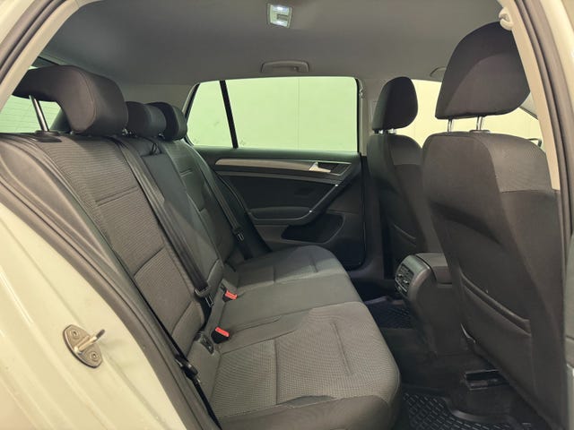 2019 VOLKSWAGEN GOLF - 10