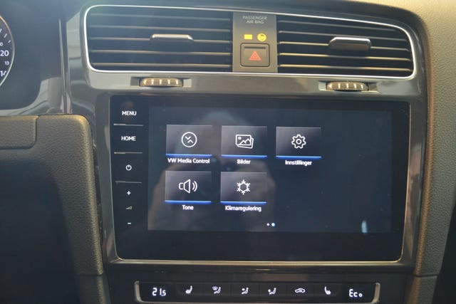 2019 VOLKSWAGEN GOLF - 21