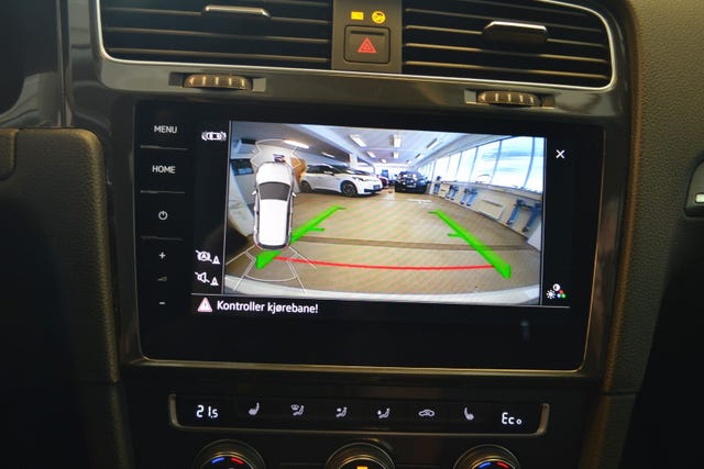 2019 VOLKSWAGEN GOLF - 23