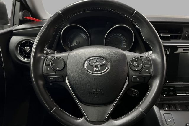 2016 TOYOTA AURIS - 11