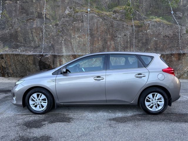 2013 TOYOTA AURIS - 10