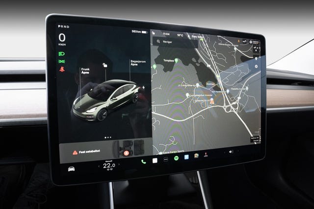 2019 TESLA MODEL 3 - 14