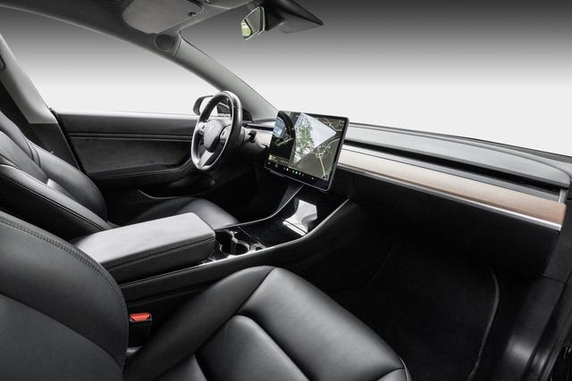 2019 TESLA MODEL 3 - 11