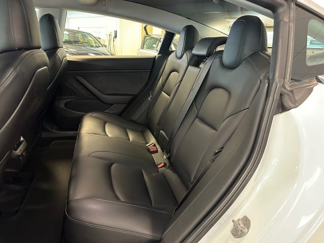 2019 TESLA MODEL 3 - 38