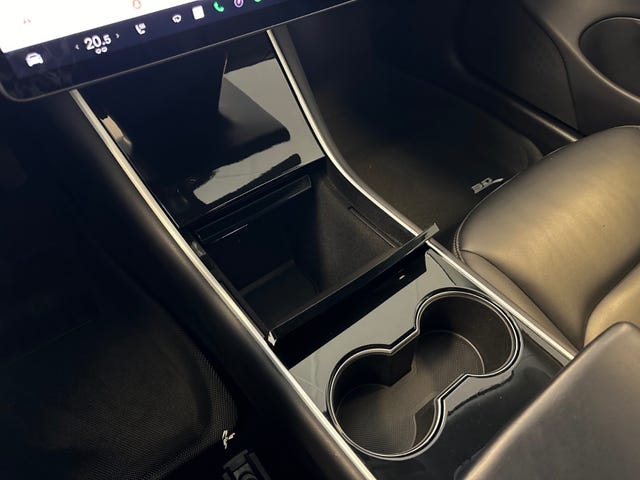 2019 TESLA MODEL 3 - 31
