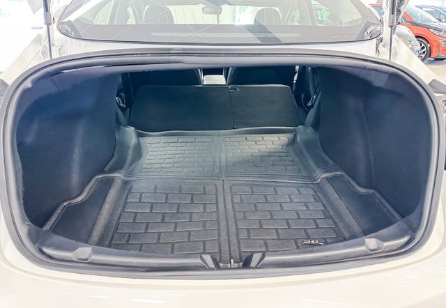 2019 TESLA MODEL 3 - 9