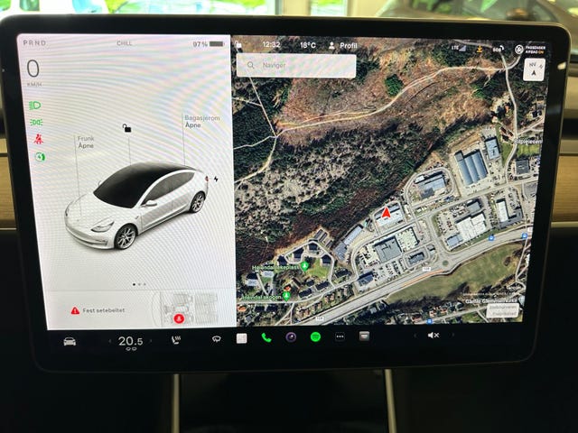 2019 TESLA MODEL 3 - 25