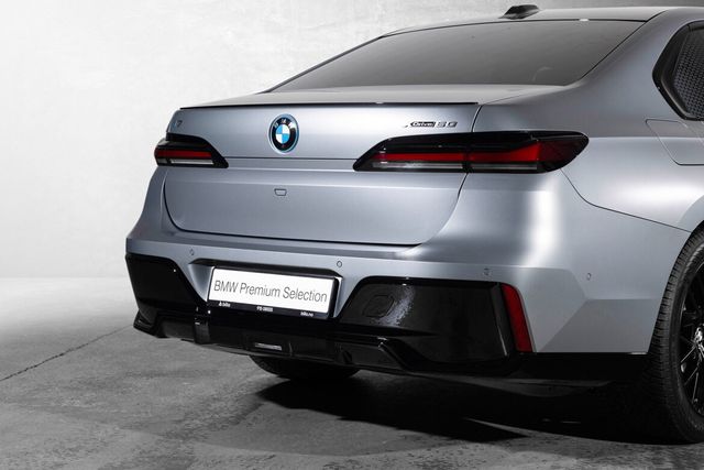 2024 BMW I7 - 6