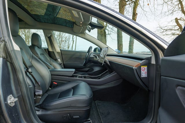 2019 TESLA MODEL 3 - 15