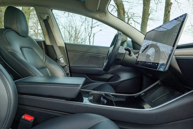 2019 TESLA MODEL 3 - 13