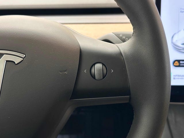 2021 TESLA MODEL 3 - 21