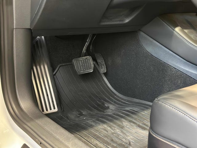 2021 TESLA MODEL 3 - 29