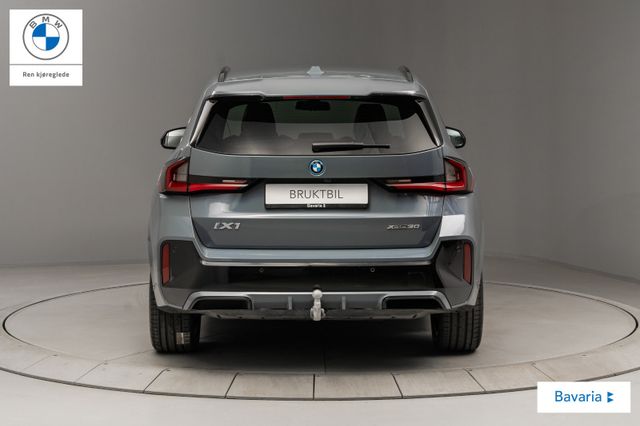 2023 BMW IX1 - 4