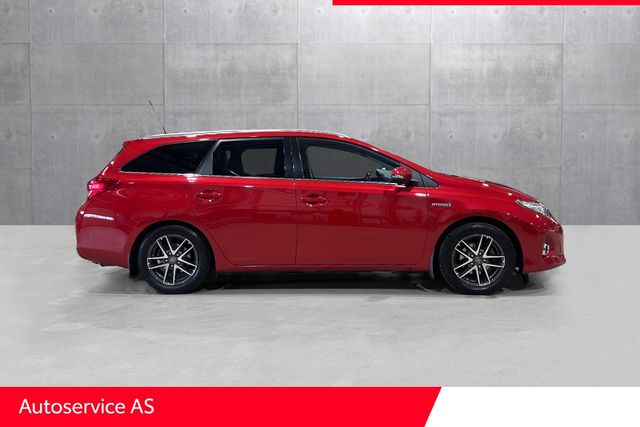 SB1ZS3JE20E143424 2015 TOYOTA AURIS-5