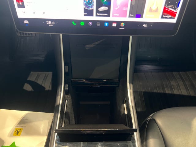 2019 TESLA MODEL 3 - 38