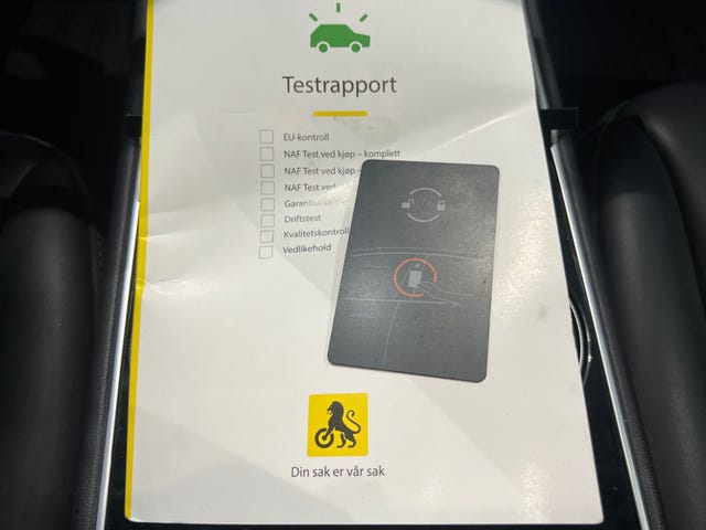 2019 TESLA MODEL 3 - 40