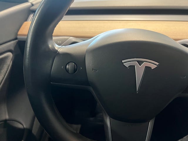 2019 TESLA MODEL 3 - 37