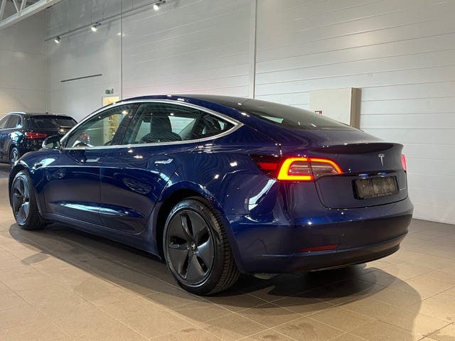 2019 TESLA MODEL 3 - 10