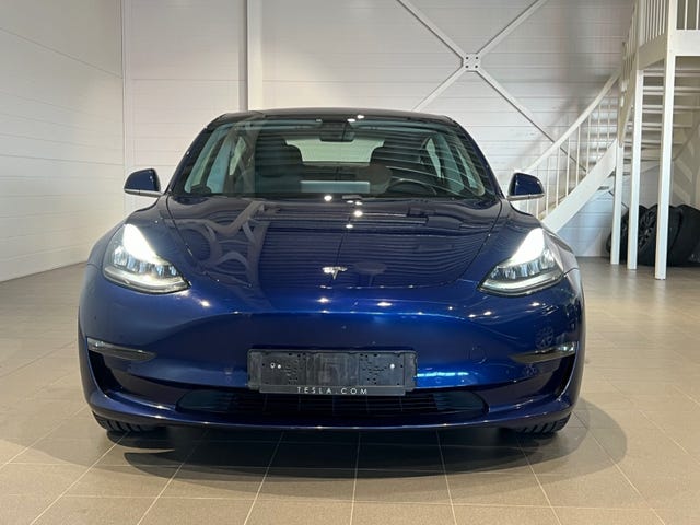 5YJ3E7EB3KF201235 2019 TESLA MODEL 3-5