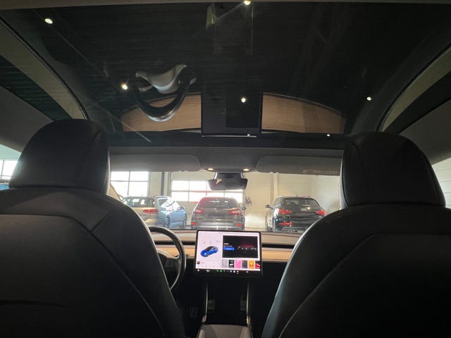 2019 TESLA MODEL 3 - 29