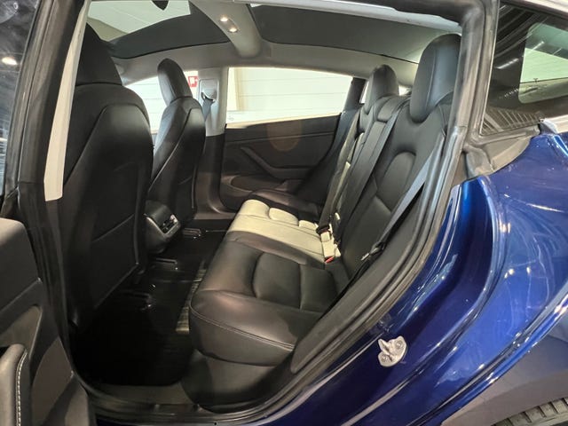 2019 TESLA MODEL 3 - 26