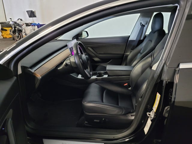 2019 TESLA MODEL 3 - 11