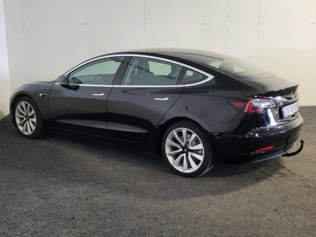 2019 TESLA MODEL 3 - 8