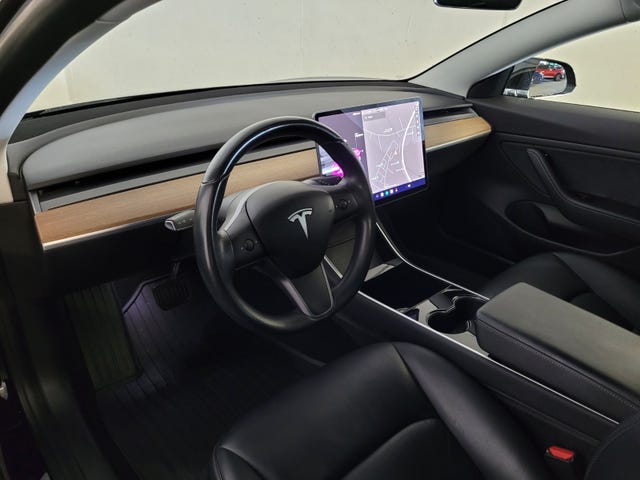 2019 TESLA MODEL 3 - 12