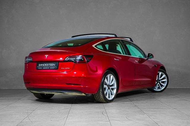 5YJ3E7EB8KF220251 2019 TESLA MODEL 3-4