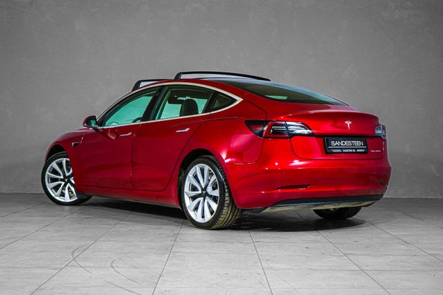 5YJ3E7EB8KF220251 2019 TESLA MODEL 3-5