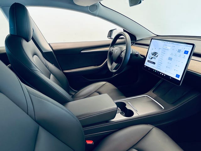 2021 TESLA MODEL 3 - 9