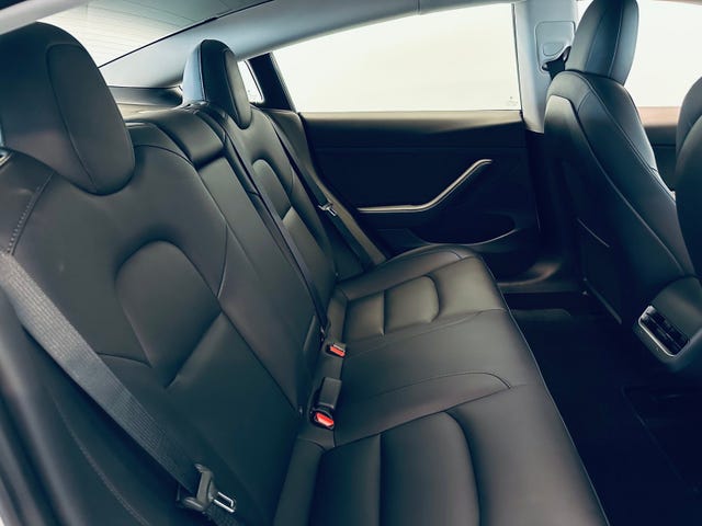 2021 TESLA MODEL 3 - 19