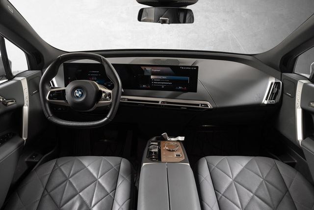 2023 BMW IX XDRIVE 50 - 22