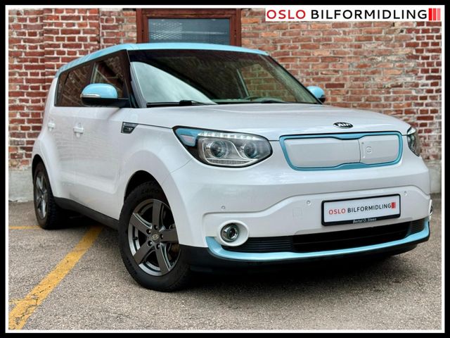 KNAJX81EFH7021815 2017 KIA SOUL-0