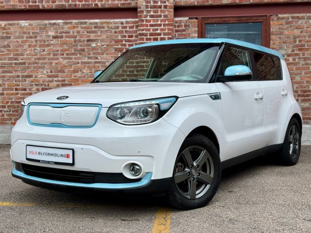 KNAJX81EFH7021815 2017 KIA SOUL-5