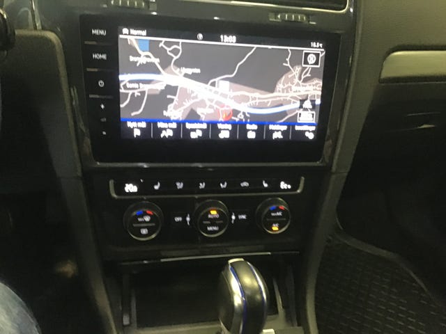 2019 VOLKSWAGEN GOLF - 11