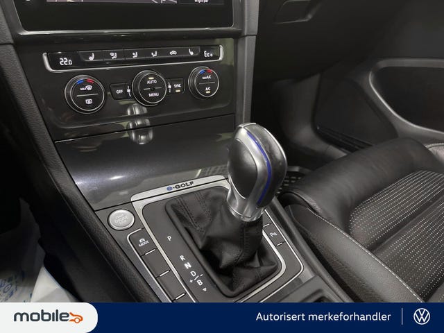 2019 VOLKSWAGEN GOLF - 14