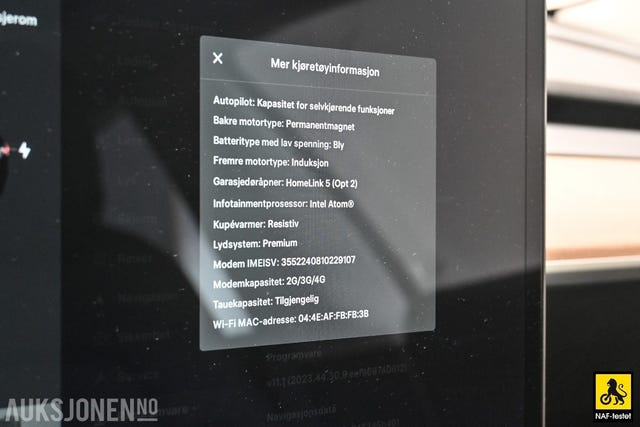 2019 TESLA MODEL 3 - 27