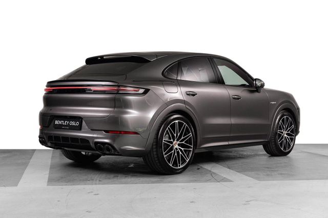 2024 PORSCHE CAYENNE COUPE - 2