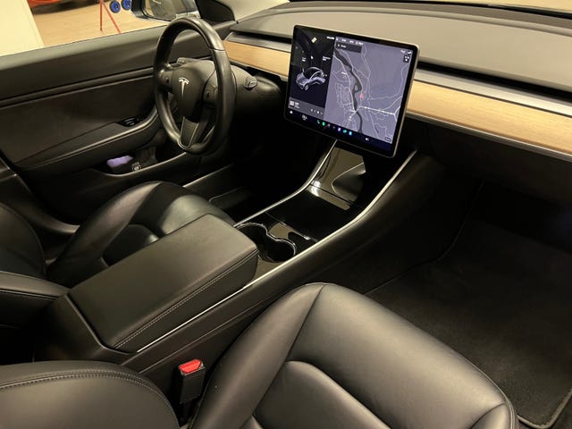 2019 TESLA MODEL 3 - 21