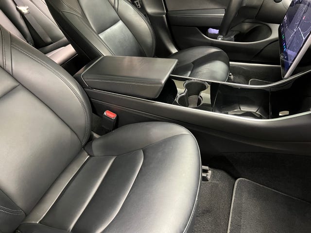 2019 TESLA MODEL 3 - 24