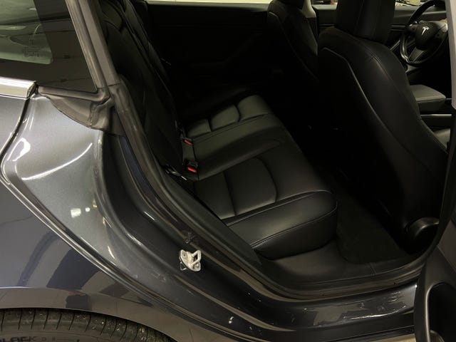 2019 TESLA MODEL 3 - 32