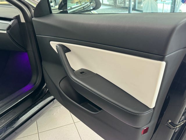 2021 TESLA MODEL 3 - 9