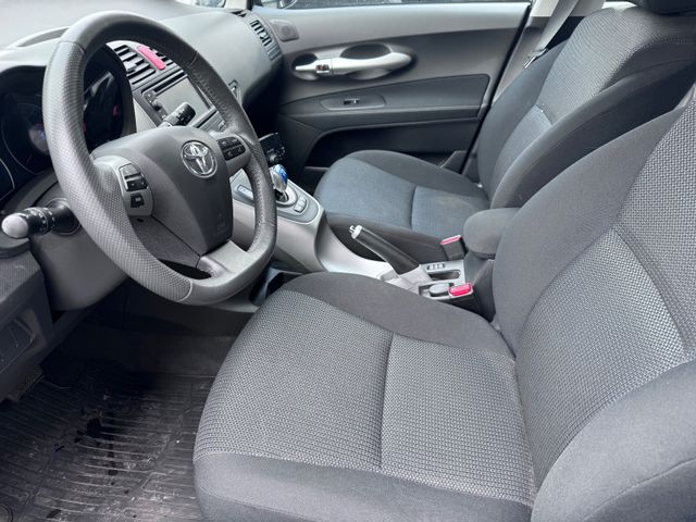 2012 TOYOTA AURIS - 13