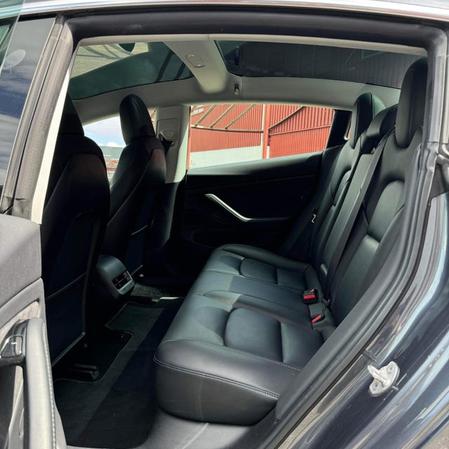 2019 TESLA MODEL 3 - 30