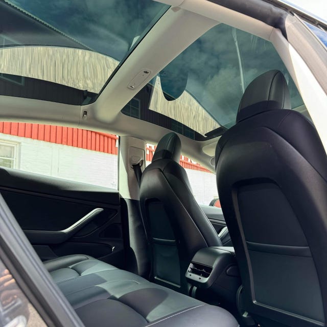 2019 TESLA MODEL 3 - 28